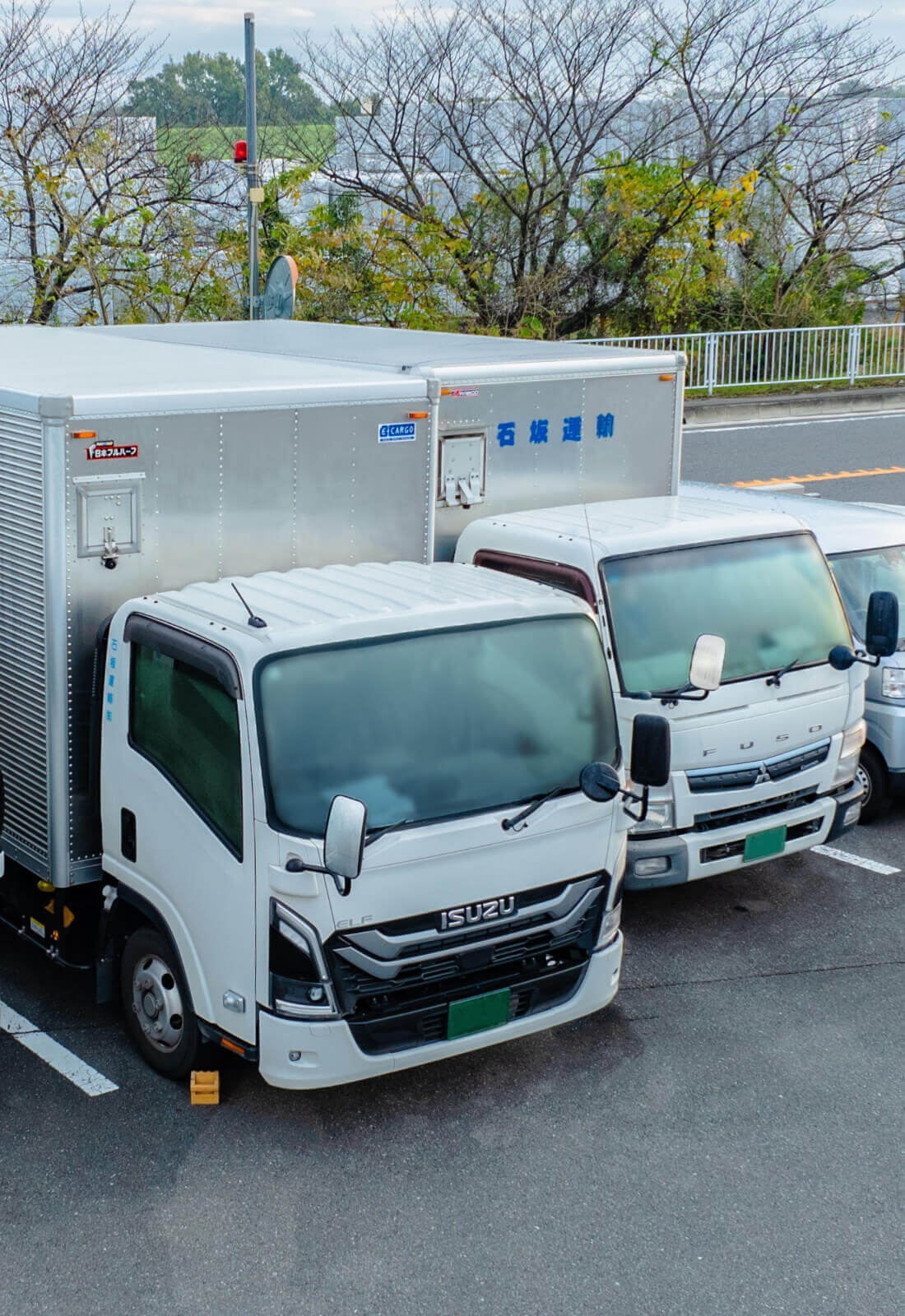 トラックの写真